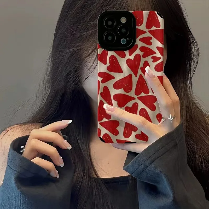 Funda de silicona a prueba de golpes para iPhone, carcasa Irregular de cuero rojo con corazón de amor para iPhone 14, 13, 15, 11, 12 Mini Pro Max, 7, 8 Plus, SE, X, XR, XS - imagen 3