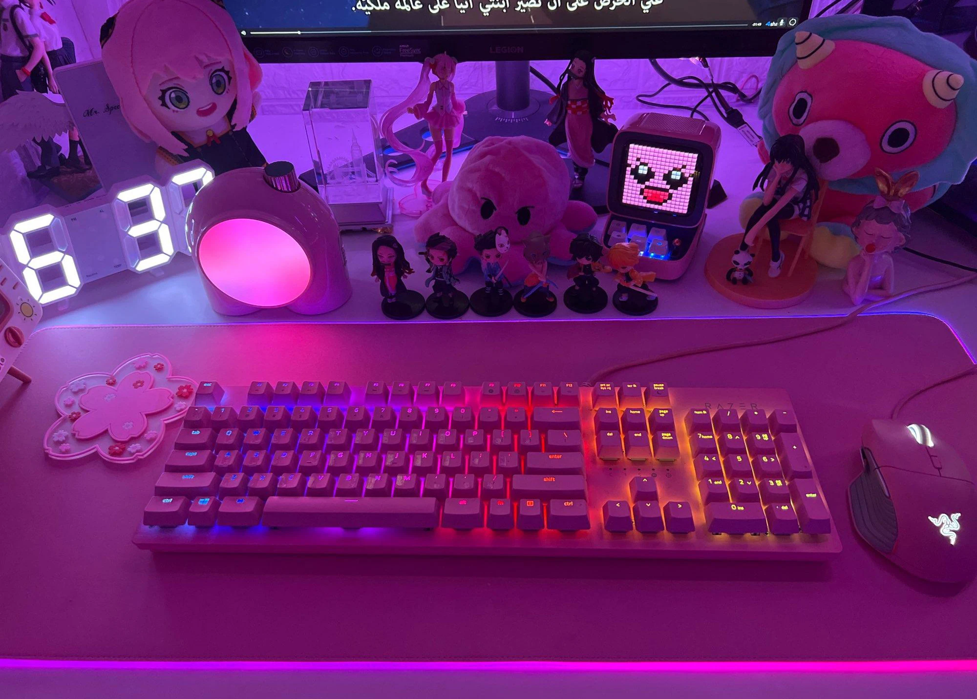 Alfombrilla de ratón rosa Rgb fondo monocromático alfombrilla de ratón para juegos con retroiluminación LED portátil Gamer teclado accesorios para juegos alfombrilla de escritorio Pc - imagen 3