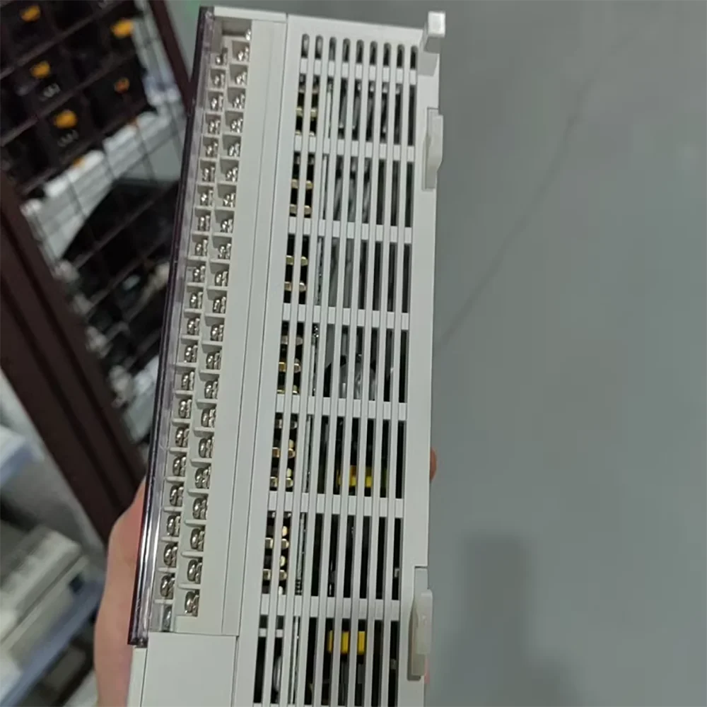 Controlador programable PLC XC3-60R-E - imagen 4