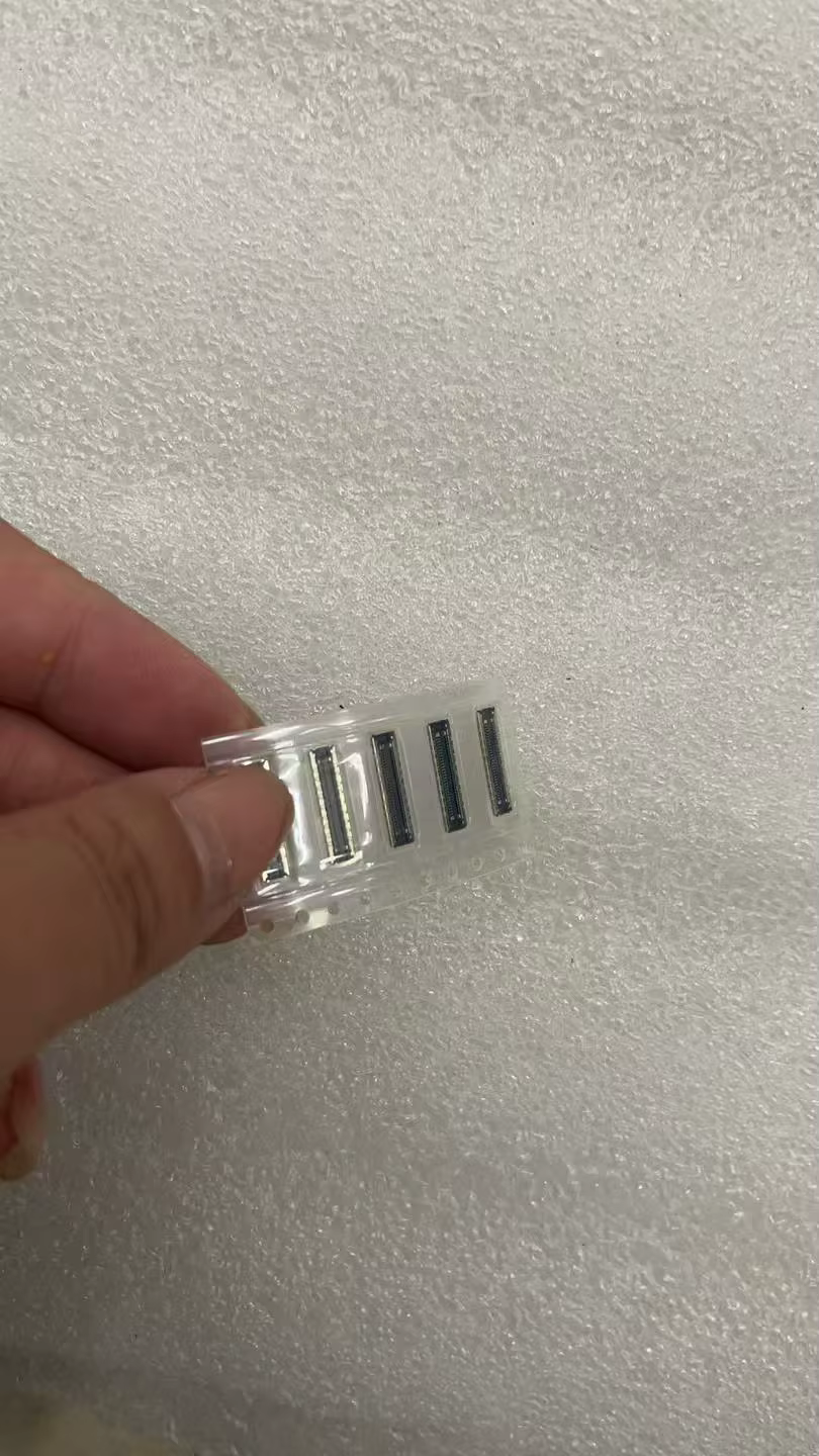 Apple Cargador USB-C 61W MacBook Pro Original - imagen 5