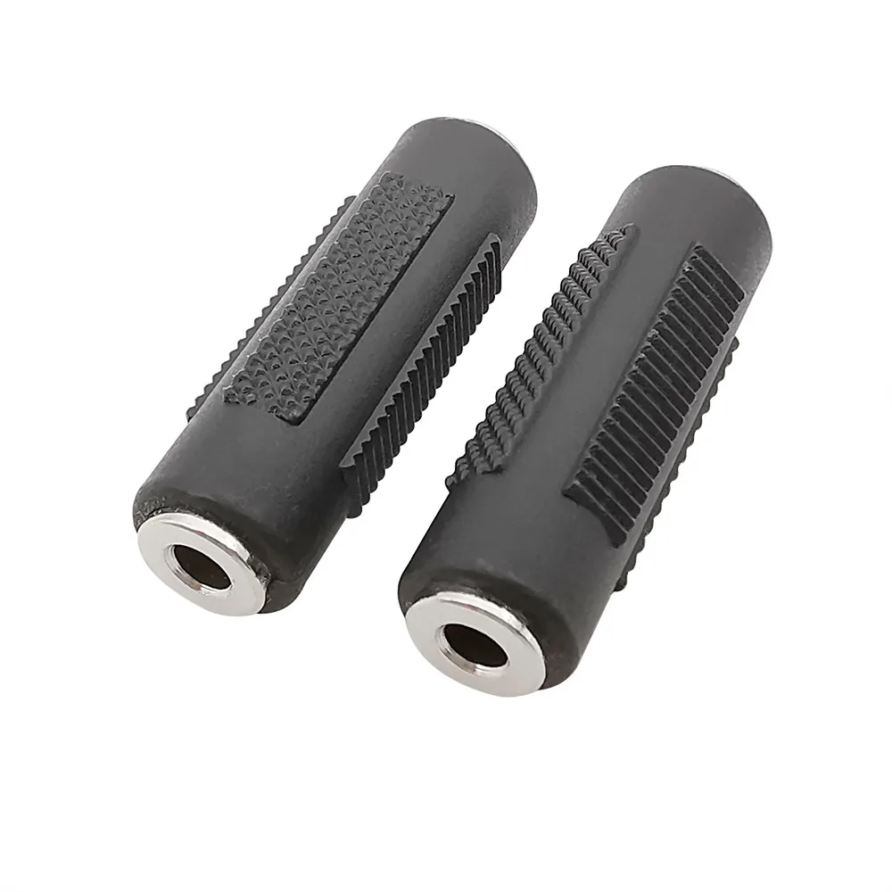 Adaptador acoplador de Audio negro, 3,5mm hembra a 3,5mm, 1/8 pulgadas, Conector de extensión de Cable de Audio estéreo hembra para auriculares AUX