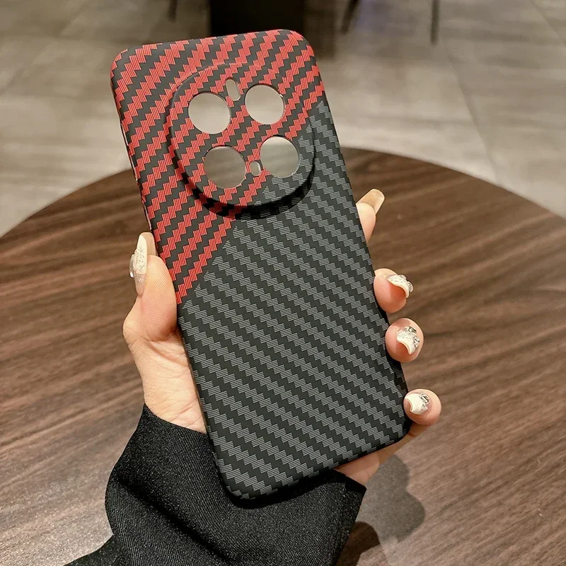 Para Honor Magic 7 Pro funda ultrafina de fibra de carbono con patrón de rayas textura mate cubierta de luz dura - imagen 2