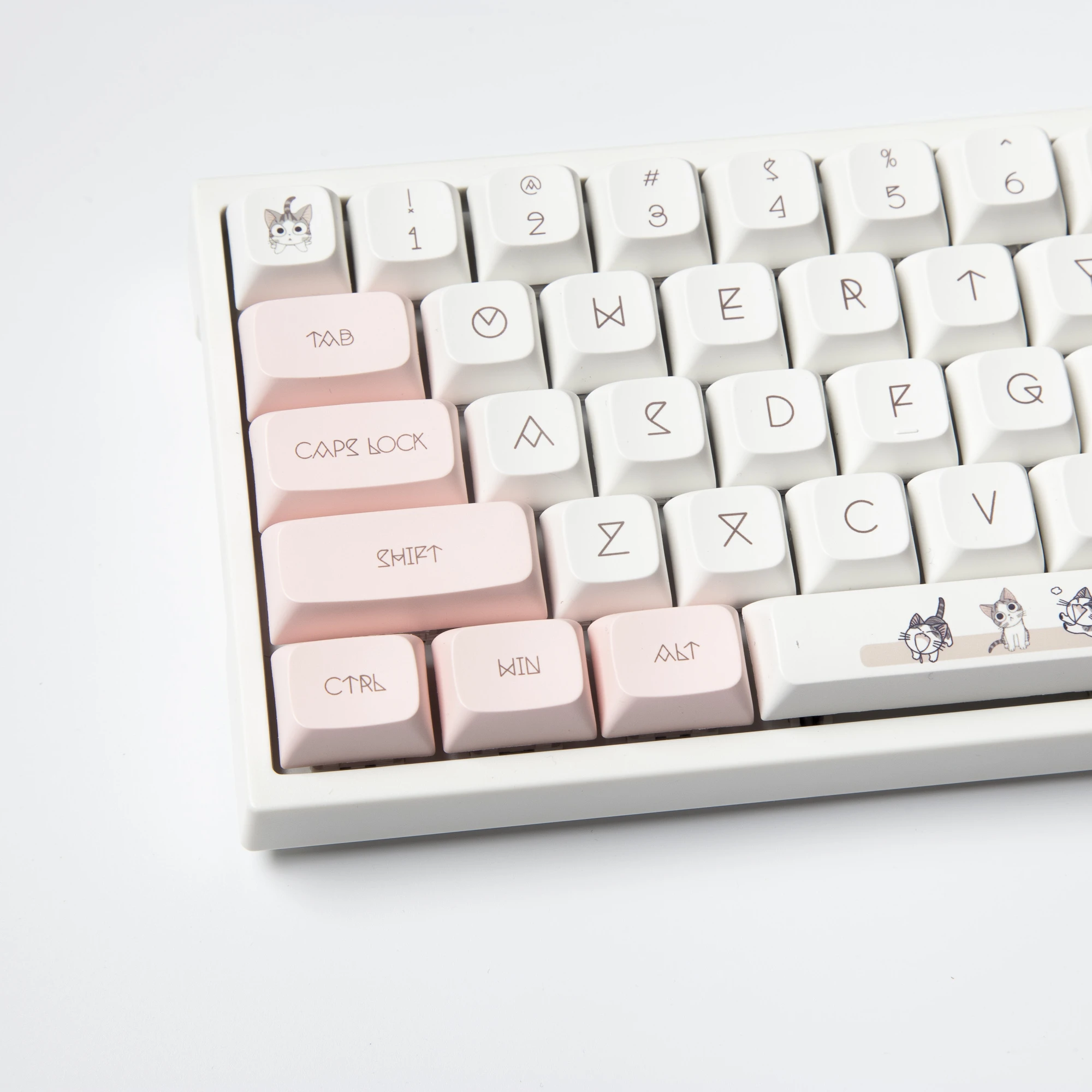 GMK-Tapa de tecla PBT Dye Sub XDA, perfil de 136 teclas, GMK Chis Cat, color rosa, lindo Cat DYE-SUB, Teclado mecánico para juegos - imagen 3