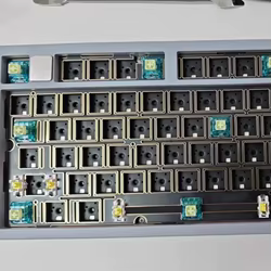 Placa de posicionamiento Hi75 personalizada FR4, posicionamiento chapado en oro negro, teclado mecánico con ranura extrema para jugadores, regalos de diseño DIY