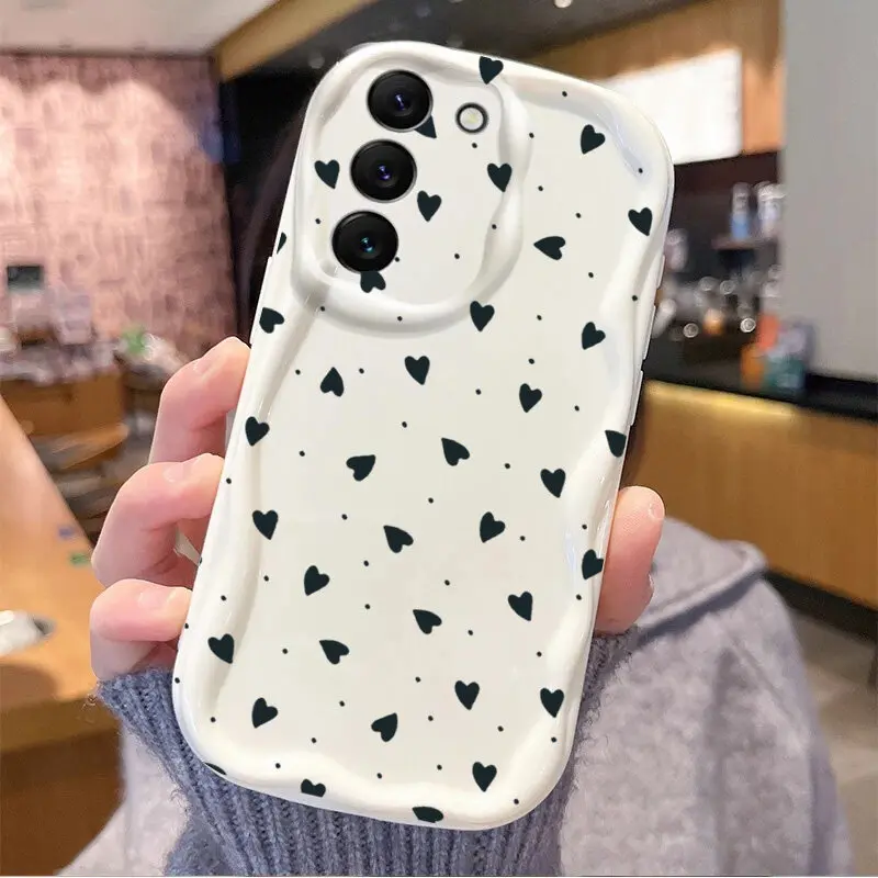Funda de teléfono con borde ondulado y corazón de amor para Samsung Galaxy S25 Ultra S24 S21 S20 FE S23 S22 Plus A55 A15 A54 A34 A53 A35 A14 A32 - imagen 5