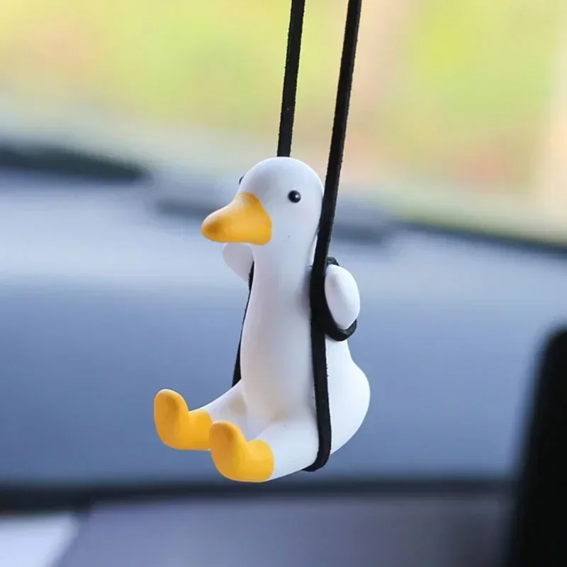 Adorno para espejo retrovisor de coche, decoración colgante automática, adorno de pato bonito de yeso, suministros de Interior de coche, excelente regalo de decoración