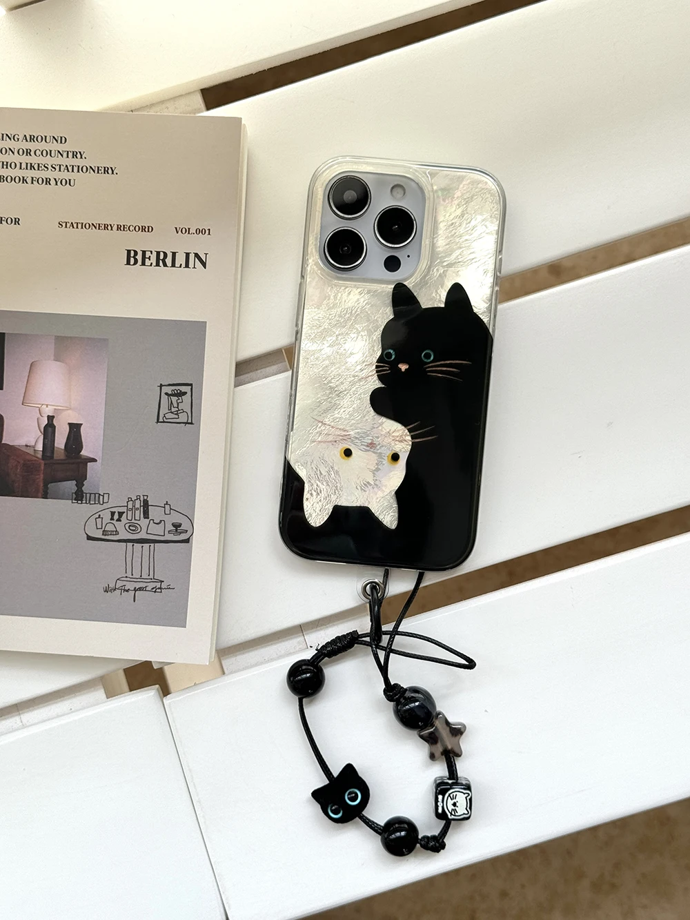 Funda de teléfono con bonito gato y animales divertidos para IPhone 16, 15, 14, 13, Pro Max, patrón de textura de papel de aluminio de aire, funda a prueba de golpes para Iphone 16 Pro - imagen 5