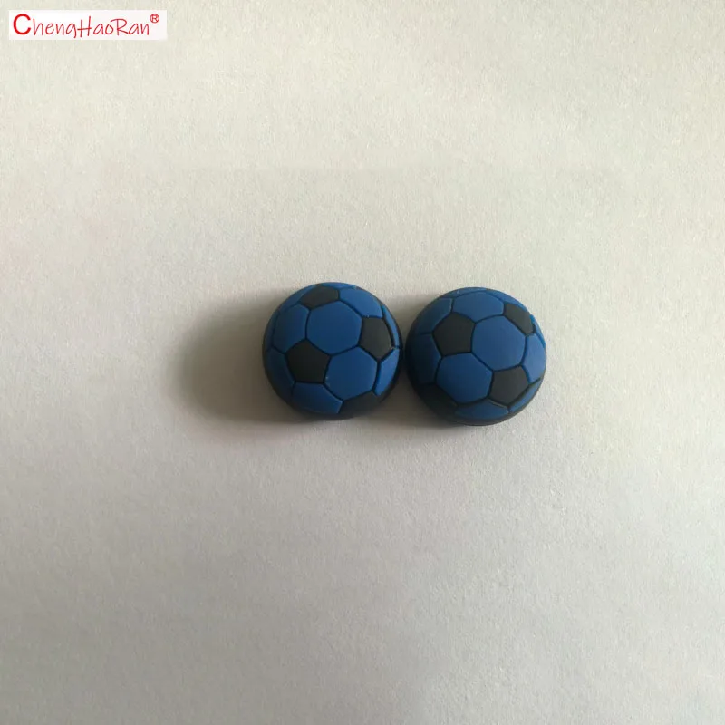 Tapas de Joystick de silicona para PS4, PS5, XBOX360, controlador de Gamepad, gorra protectora antideslizante, forma de fútbol, un par - imagen 5