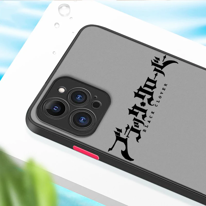 B-trevo negro lindo fresco esmerilado translúcido para Apple iPhone 15 14 13 12 11 XS XR X 8 7 SE Pro Max Plus Mini funda de teléfono mate - imagen 4