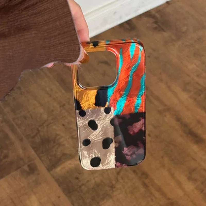 Nueva funda de teléfono con costura de patrón de leopardo de cuatro colores Retro para iPhone 16 15 14 13 12 11 Pro Max 7 8 Plus X XR XS funda de silicona - imagen 5