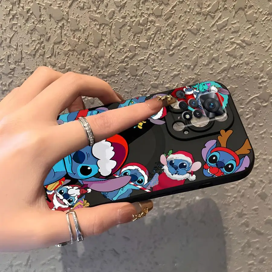 Funda bonita de Navidad Stitch para Xiaomi Redmi Note 9 10 11 12 Pro 12s 13 14 Pro Plus 7 8 9S 11s 10S funda de teléfono suave negra - imagen 4