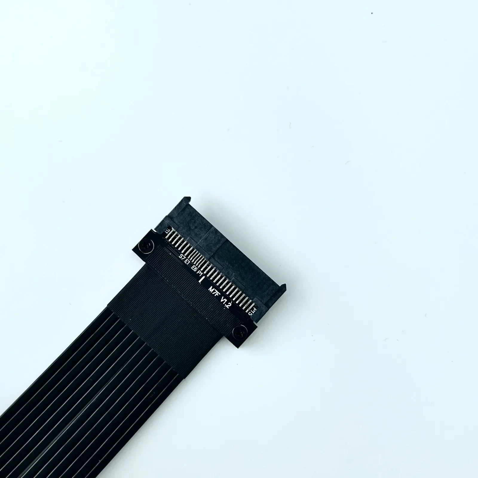 Interfaz U.2 de 64Gbps U.2 a PCI-E 4,0x4 SFF-8639 NVMe SSD Cable adaptador de extensión elevador PCIe PCI E 4x Gen 4 para U.2 U2 NVMe SSD - imagen 4