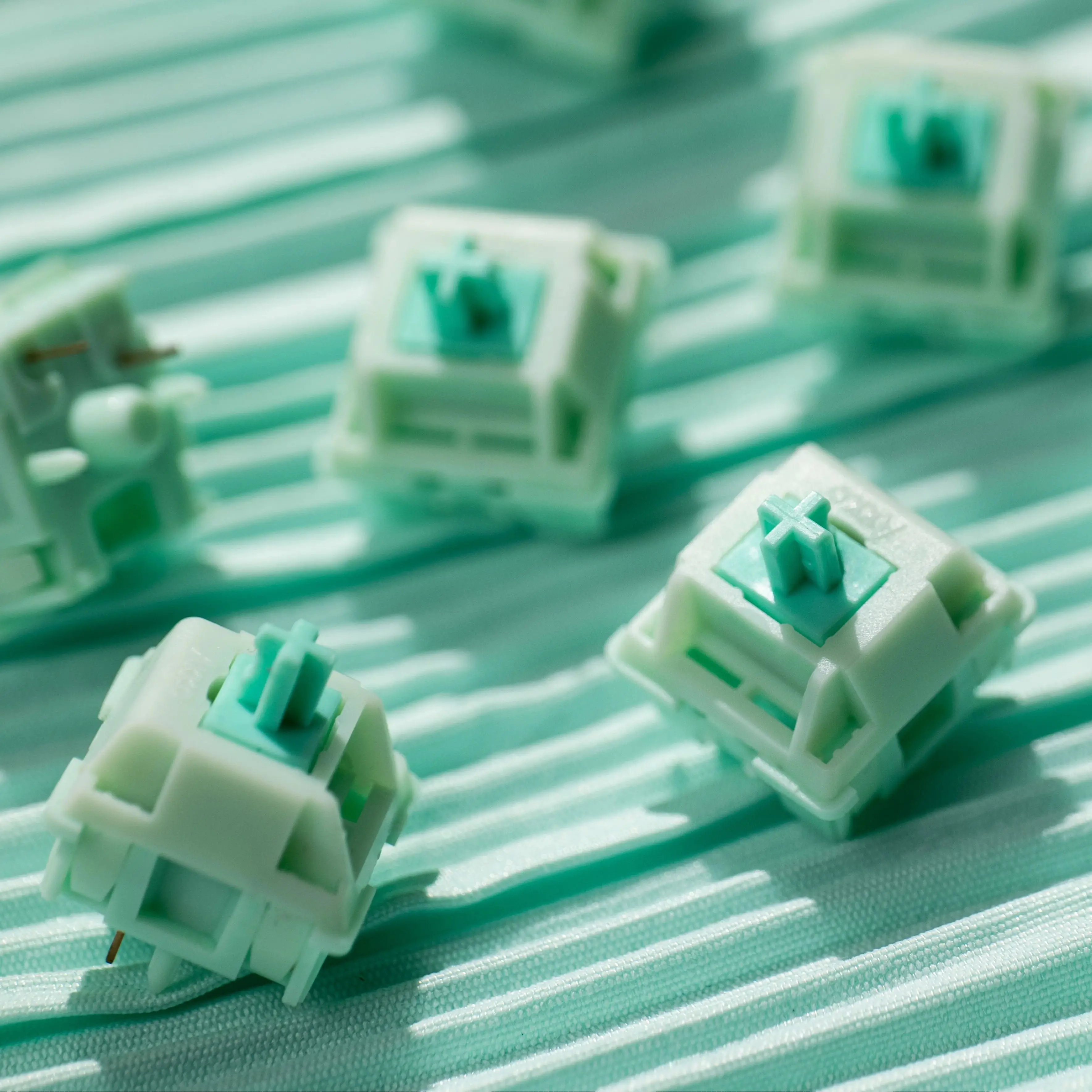 Akko Botany Switch para teclado mecánico 38 ± 5gf 5 pines interruptores lineales lubricados de fábrica para accesorios de juego MX DIY 45 piezas - imagen 2