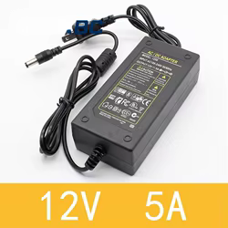 1 Uds 12V5A nuevo AC 100V-240V 60W convertidor adaptador de corriente DC12V 5A 2,1mm-2,5mm * 5,0mm adaptador de fuente de alimentación de enchufe CC