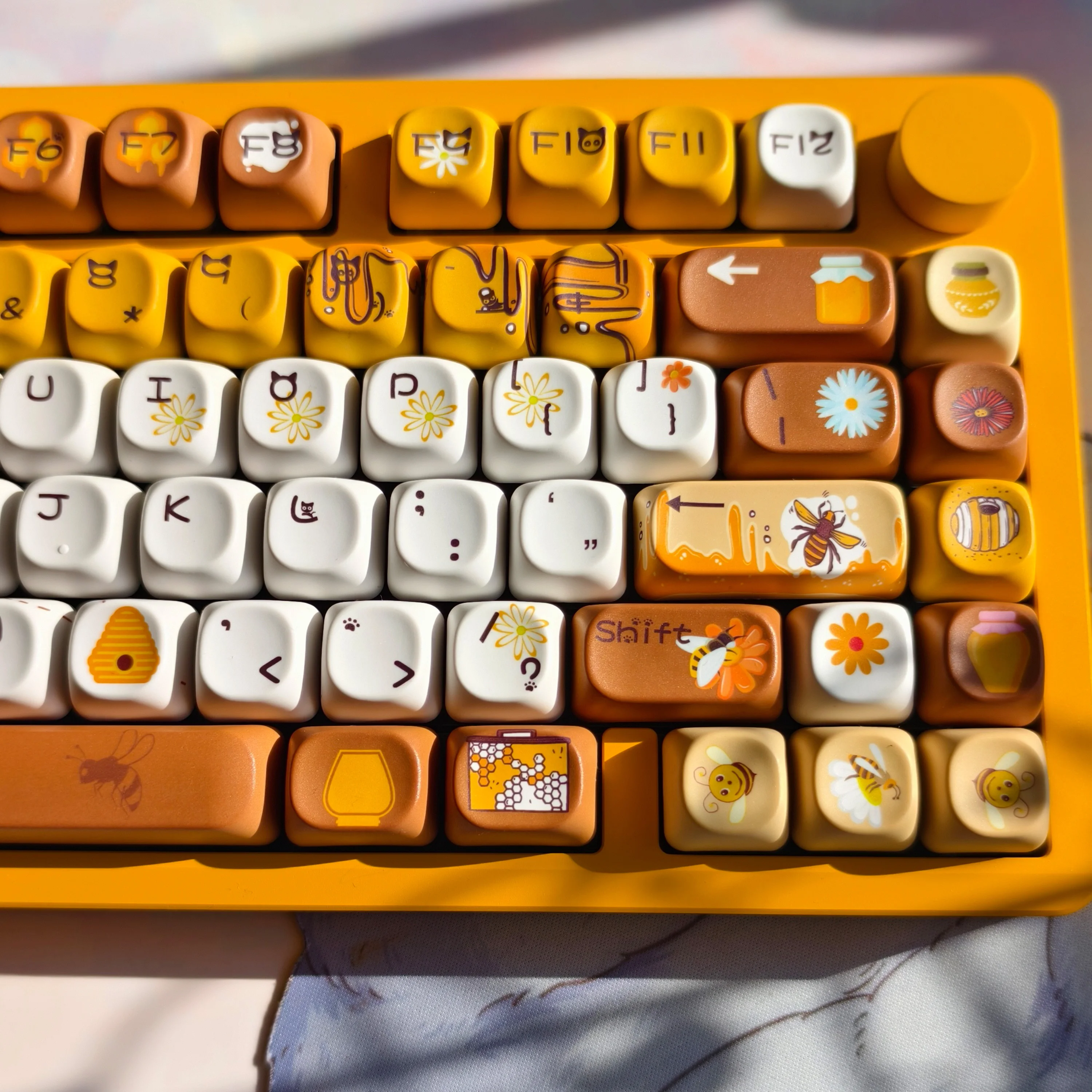 Honey Brewing Time Keycap Cherry Xda Moa lindo amarillo otoño abeja 129 teclas Keycap Set para DIY Aula F75 F87 F99 - imagen 3