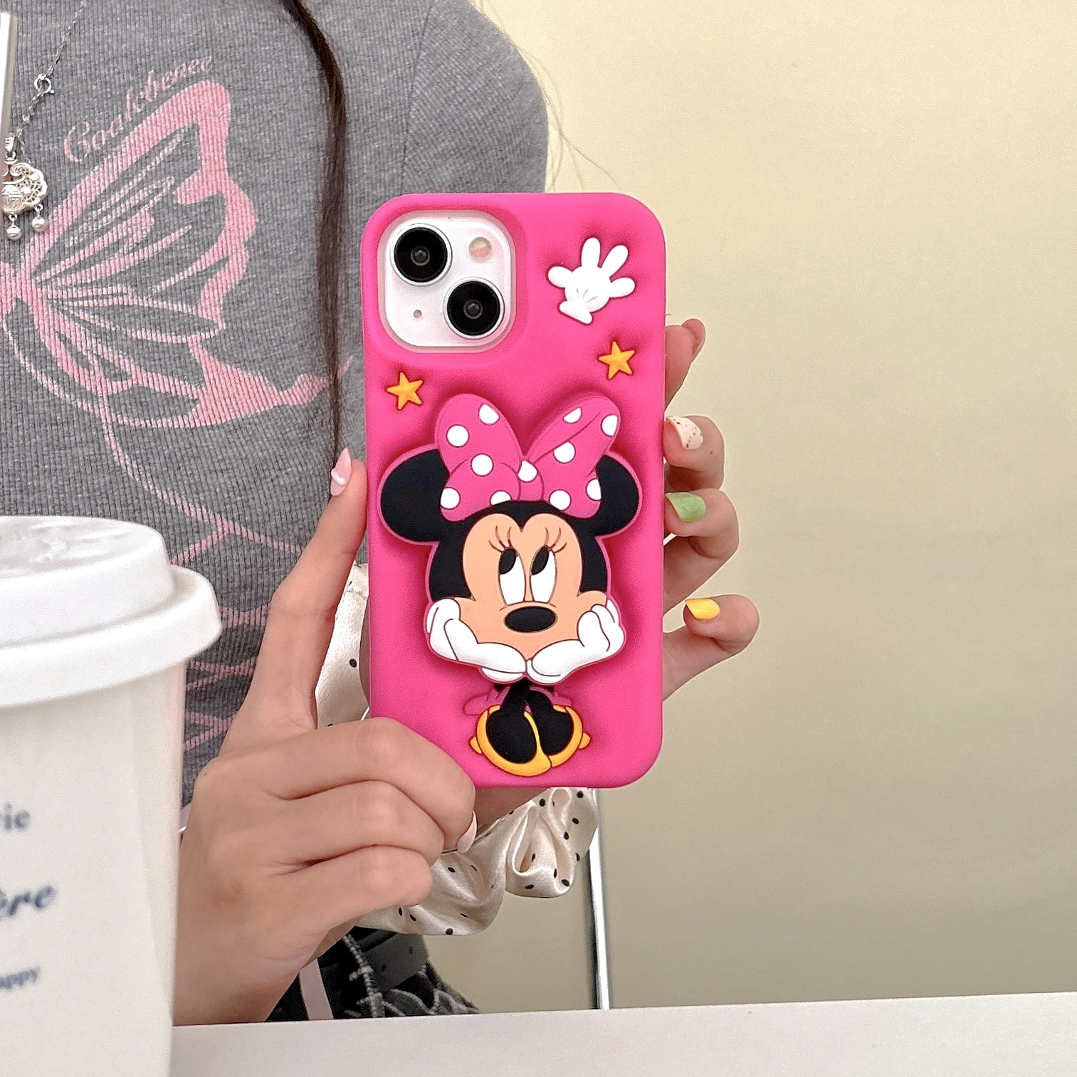 Para iPhone 15 14 13 12 11 Pro Max funda Minnie sosteniendo la cabeza funda suave de silicona suave - imagen 5