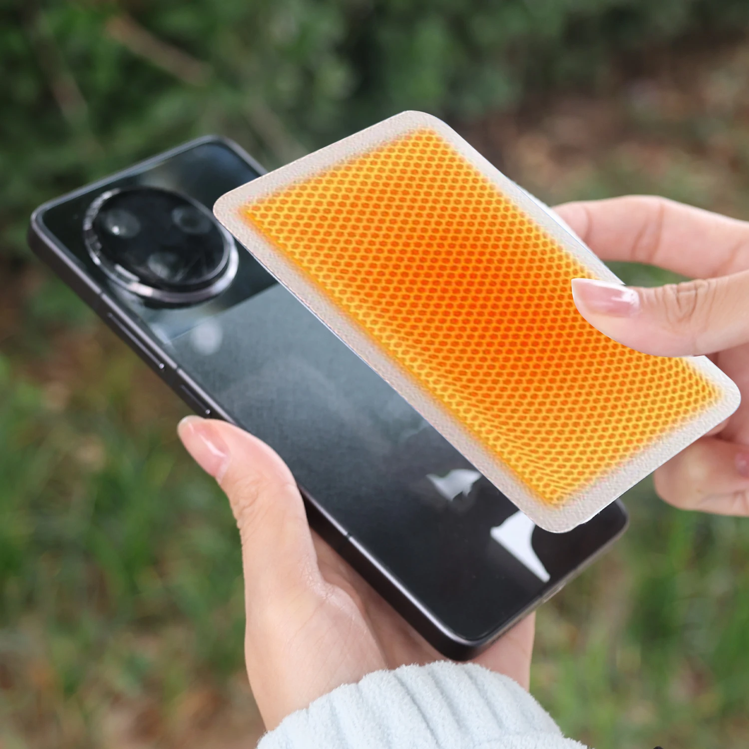 Pegatina calefactora para teléfono móvil de invierno, pegatinas a prueba de frío para viajes al aire libre, esquí, IPhone, Samsung, Mi, teléfonos y tabletas, 2/4/6 Uds. - imagen 3