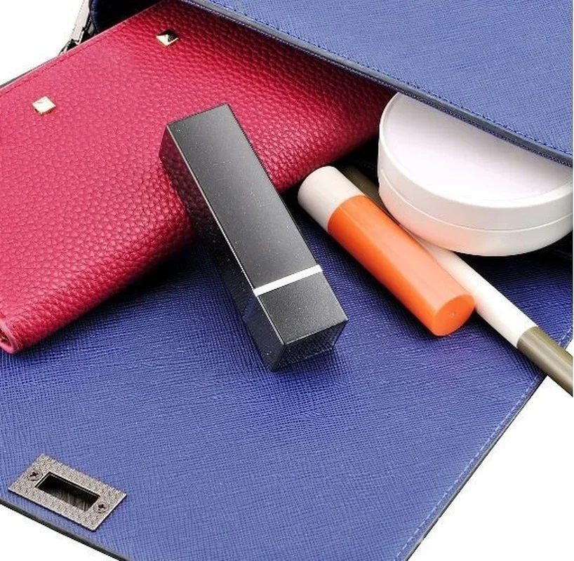 Linda alarma personal para mujeres: silbato de seguridad ruidoso de 130 dB, llavero de dispositivo de autodefensa SOS de emergencia antirrobo - imagen 3