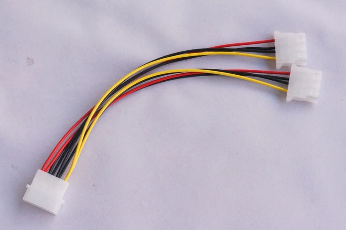 Adaptador Molex a PCI-E 6 pines – Cable Alimentación Tarjeta Gráfica - imagen 5