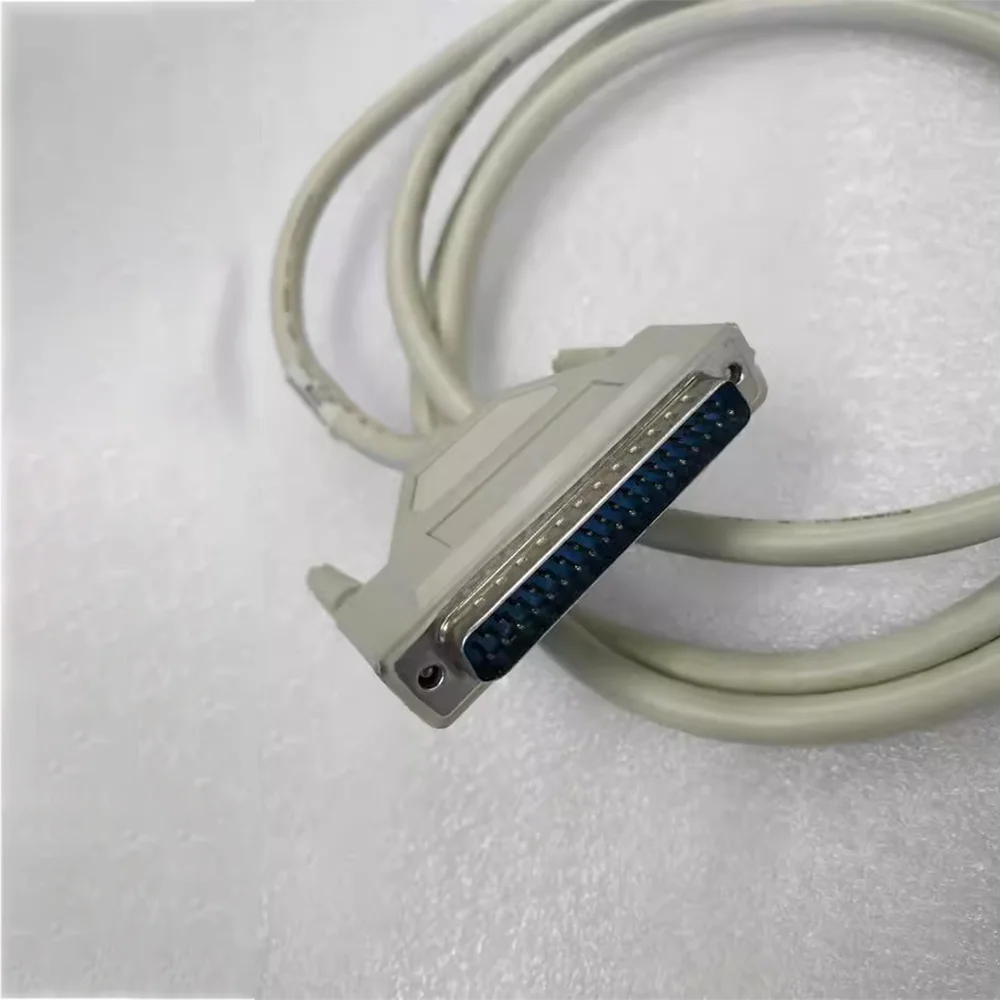 DMC1380 V1.1 DMC-1380 CABLE37-DP-20 ACC37-74ENC-V3.0 Bloque de terminales de tarjeta de control de movimiento