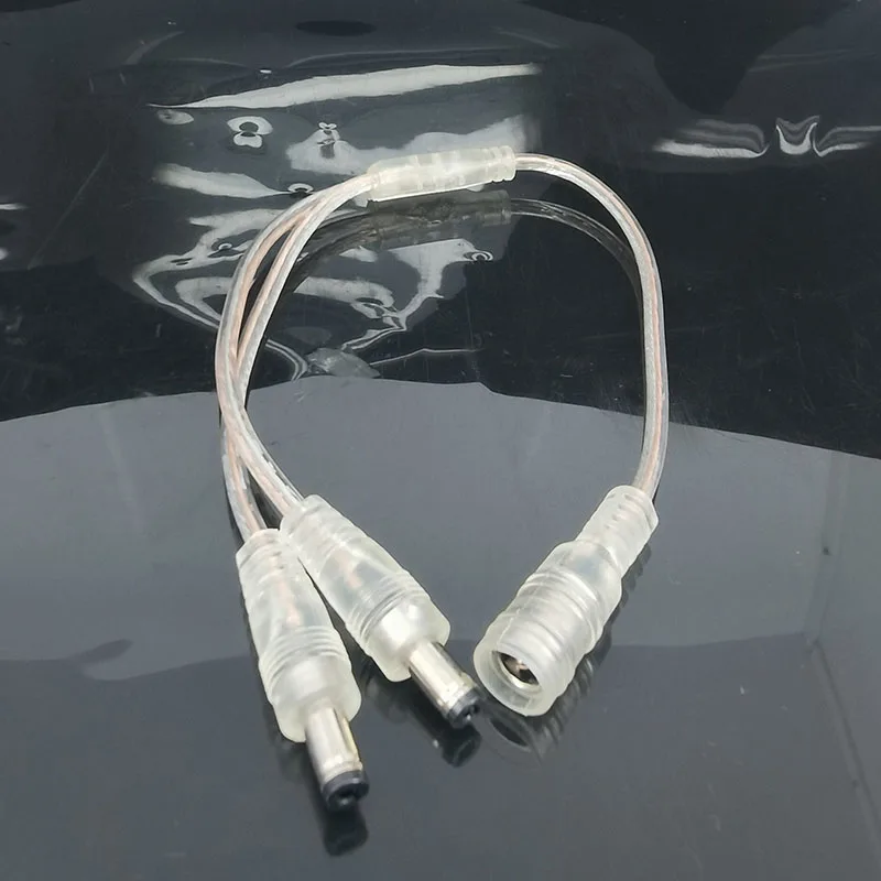 30cm 22awg DC 1 hembra a 2 vías macho cable 5,5x2,1 conector divisor de potencia cable de extensión de enchufe - imagen 5