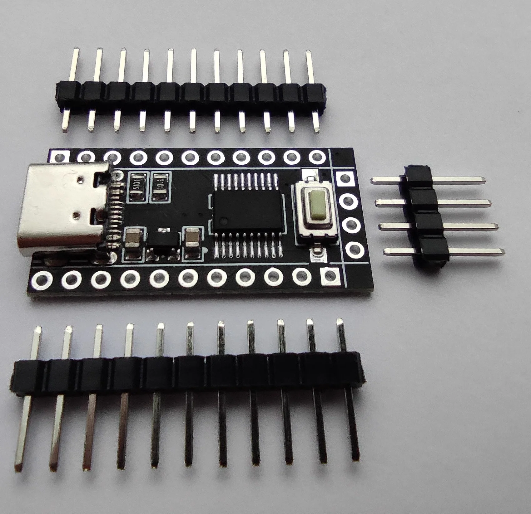 Placa de desarrollo Puya PY32F002 Placa central PY32F002AF15P - imagen 5