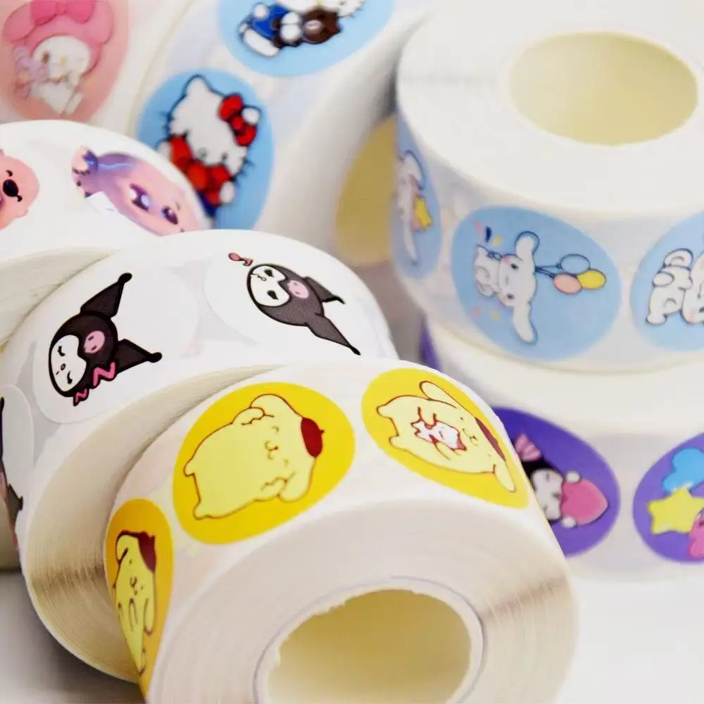 500 uds/rollo de pegatinas Kawaii de Anime Sanrio, Hello Kitty Kuromi Cinnamoroll Pochacco, pegatina DIY de papelería, pegatina bonita de dibujos animados para regalo - imagen 4