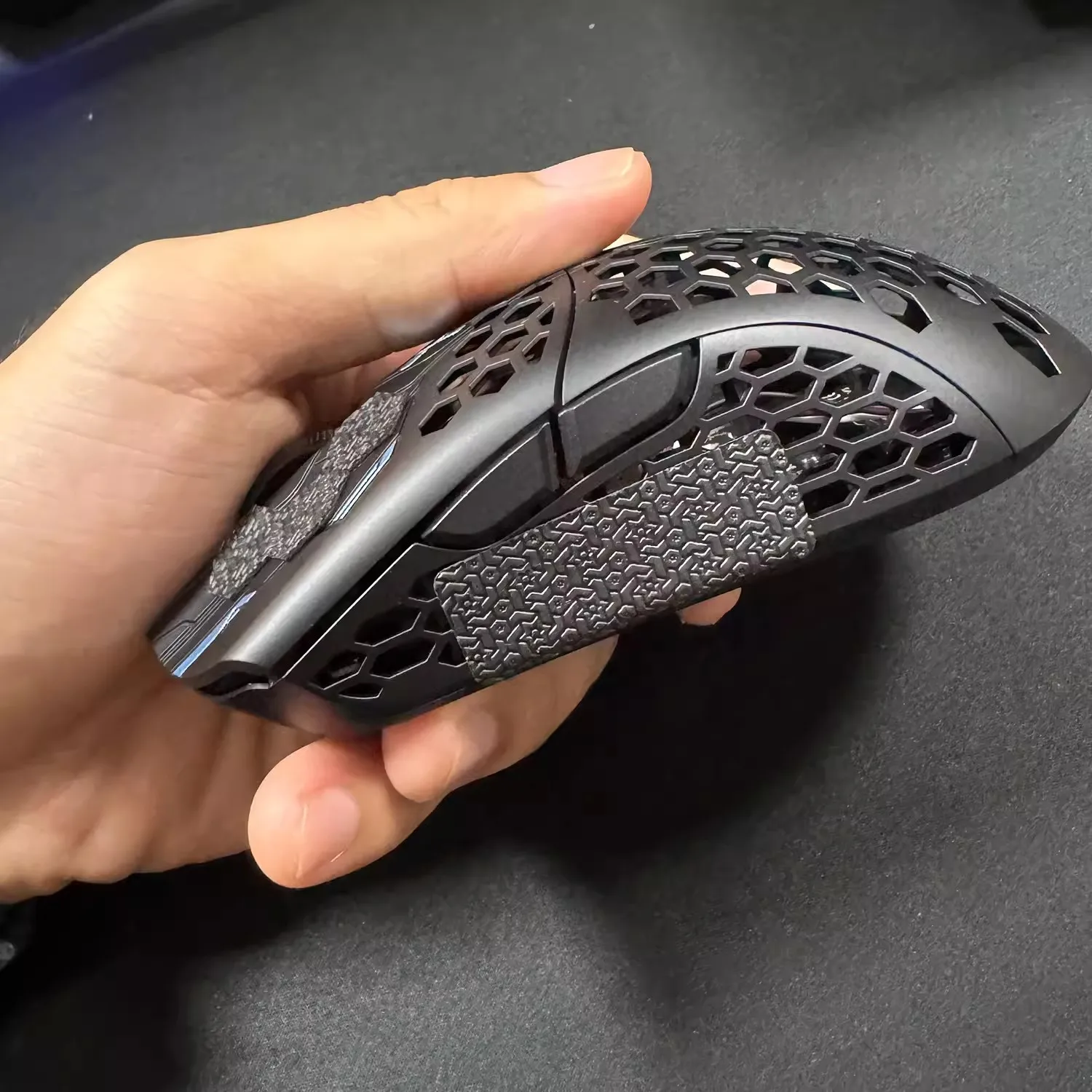 1 Juego de pegatinas antideslizantes para ratón Ultragrip DIY, tapas para llaves, cinta hexagonal antideslizante antisudor, poliuretano ultrafino - imagen 5