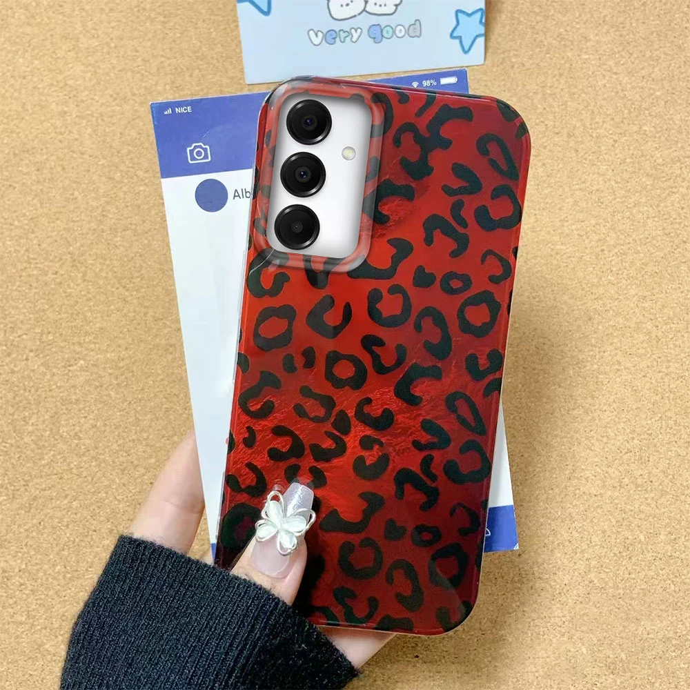 Funda de teléfono Retro de leopardo rojo para Samsung Galaxy A55 A07 A17 A56 A36 A26 A16 A53 A06 A14 A24 A34 A54 A15 A25 A35 A12 A13 - imagen 3