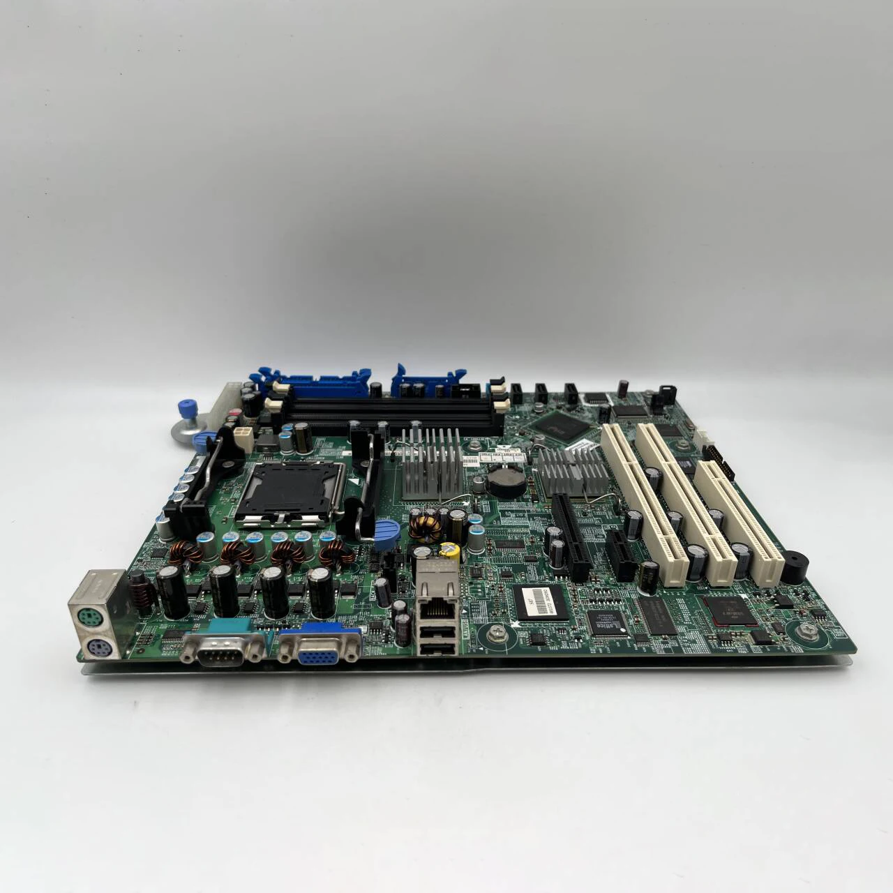 Placa base de servidor para Dell PowerEdge 830 D9240 0D9240 HJ159 0HJ159 completamente probada - imagen 5