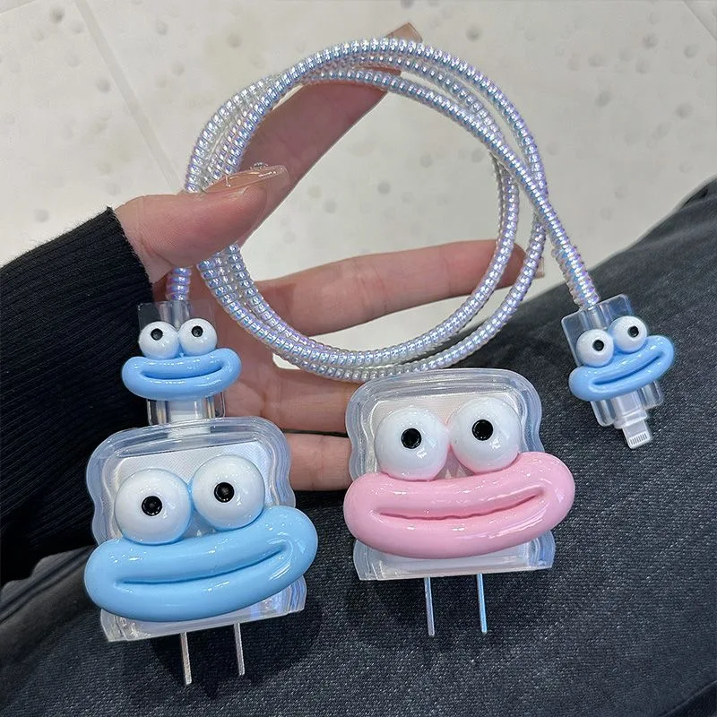 Funda protectora de cargador enrollador de línea de IPhone de dibujos animados 3D para IPhone 15 14 13 Pro Max 18W 20W UE EE. UU. Funda protectora de cargador Original - imagen 3