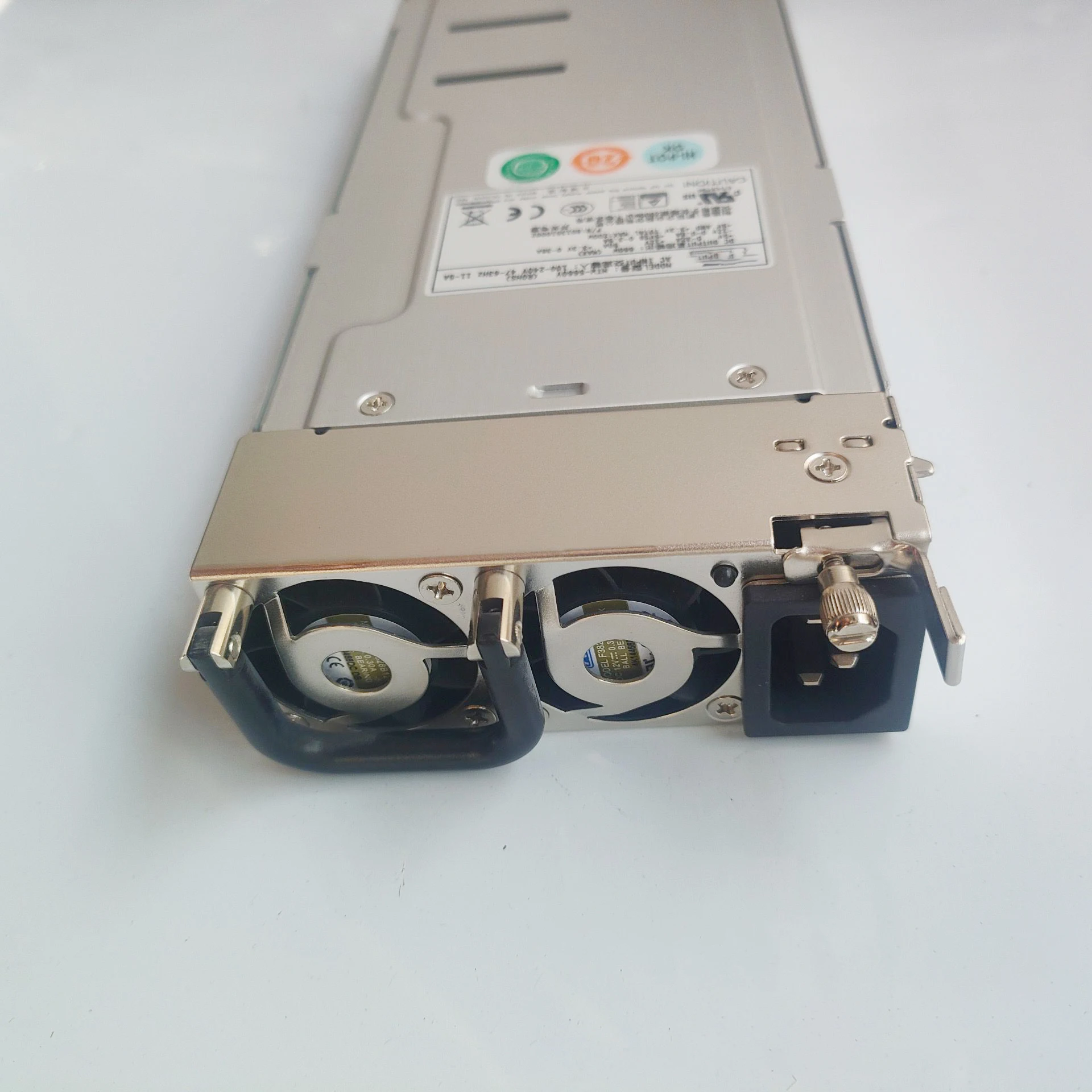 Para módulo de potencia Zippy MTW-5660V 660W - imagen 4