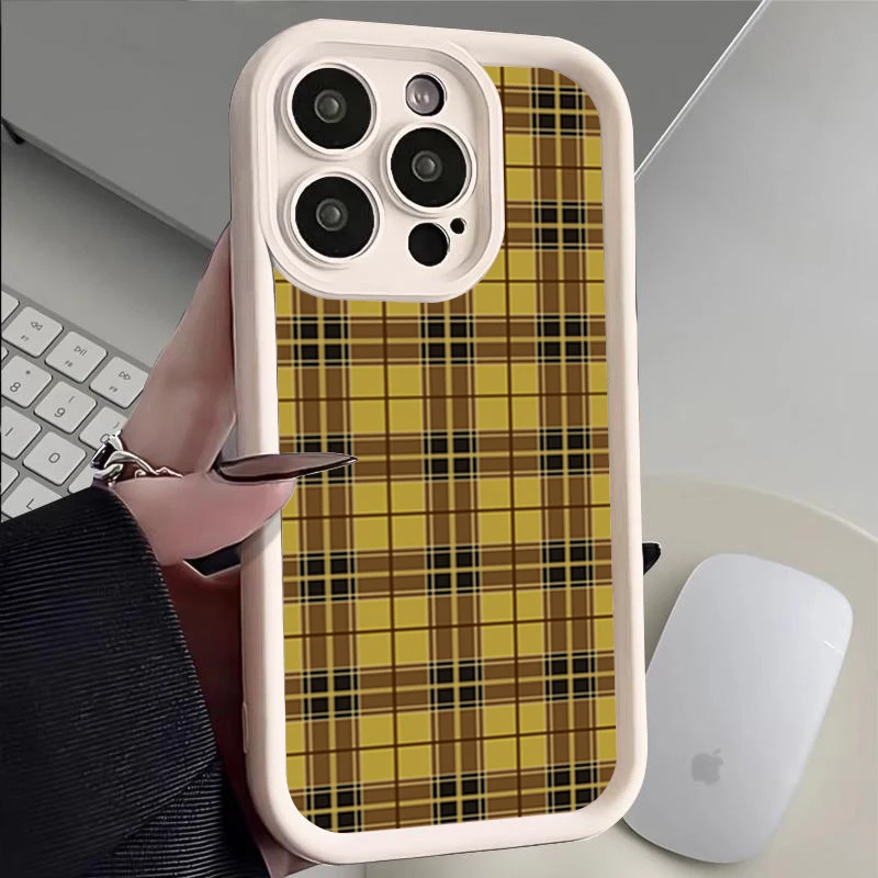 Funda a cuadros marrón-amarillo estilo británico para iPhone 11 12 13 14 15 16PRO MAX PLUS Cobertura completa de lentes Prevención de caídas tpu pho