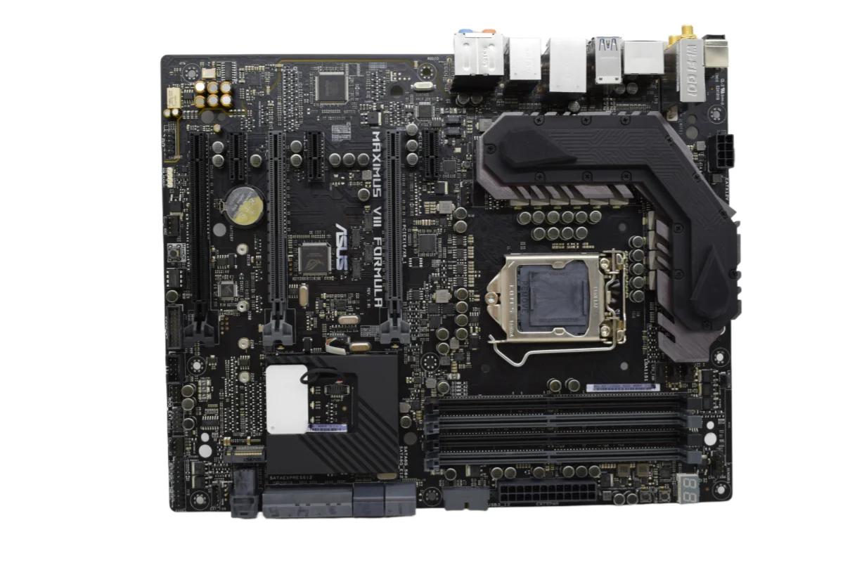 Placa base ASUS ROG MAXIMUS VIII FORMULA compatible con i7 6700K 7700K 7700 i5 6500 7600 i3 6300 6100 CPU 4 × DDR4 M.2 Z170 - imagen 5