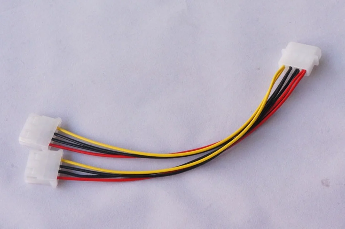 Adaptador Molex a PCI-E 6 pines – Cable Alimentación Tarjeta Gráfica - imagen 3