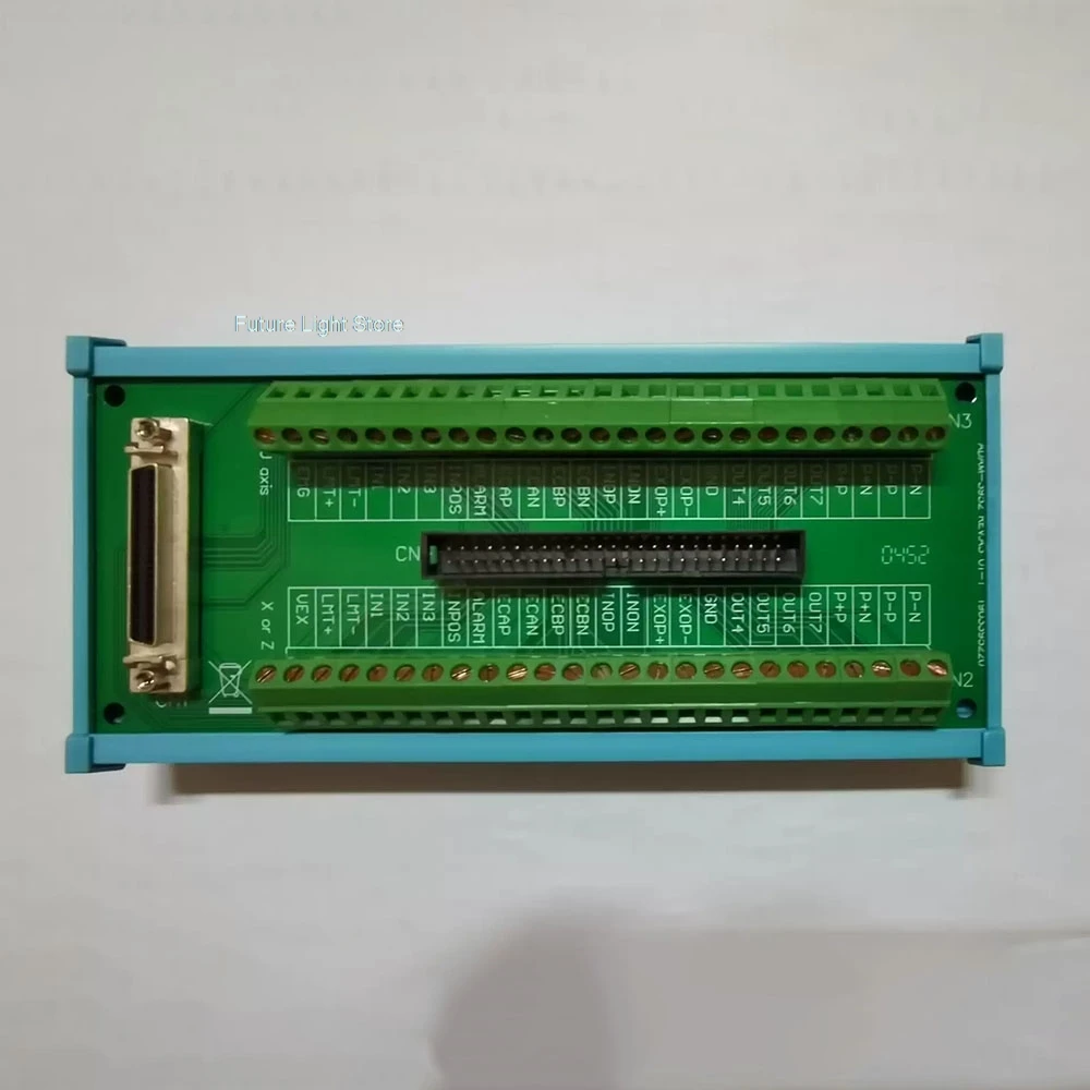 Para terminales de cableado de tarjeta de control de movimiento Advantech ADAM-3952 - imagen 2