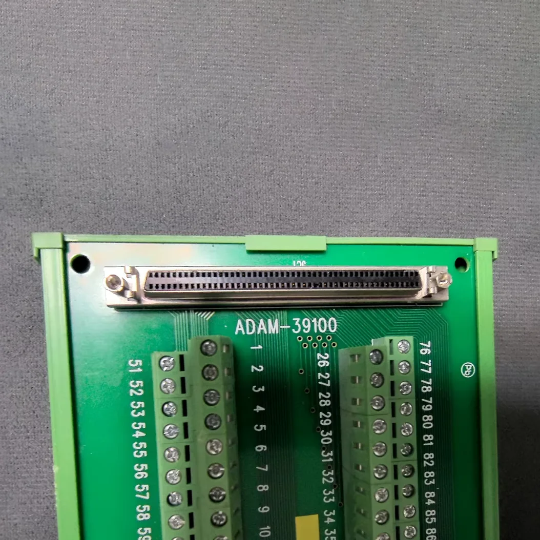 La placa de terminales ADAM-39100 - imagen 2