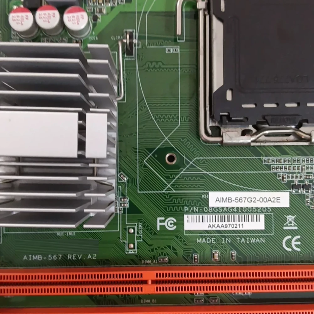 AIMB-567 REV.A2 Placa base de control industrial AIMB-567G2-00A2E - imagen 3