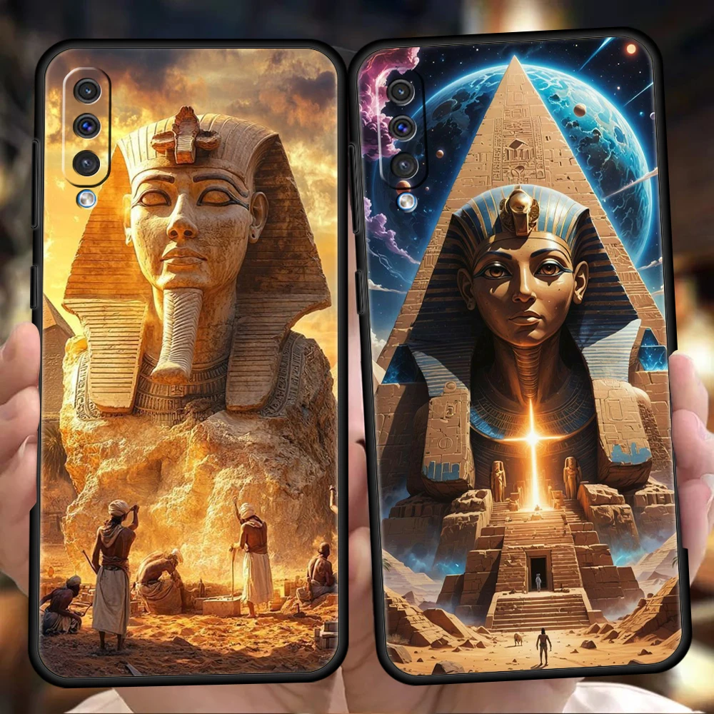 Funda piramidal de Dios egipcio de Egipto para Samsung A56 A36 A26 A24 A16 A14 A12 A32 A50 A70 A20E A20S A22 A34 A54 A42 A52 5G A06