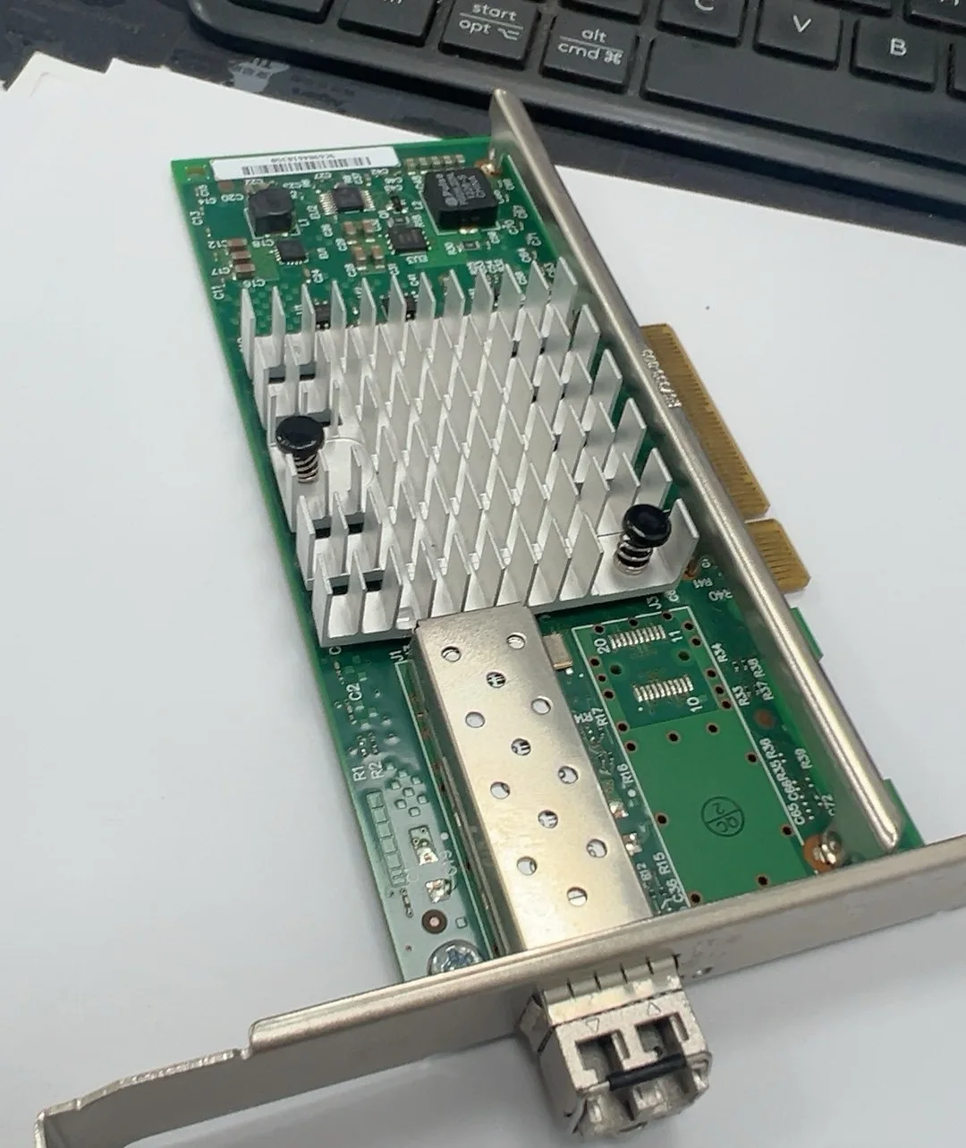 X520-DA1 10 G/s SFP + PCIe 2,0 X8 adaptador de red de chipset Intel 82599EN de un solo puerto 1 Uds FTLX8571D3BCV-IT - imagen 5