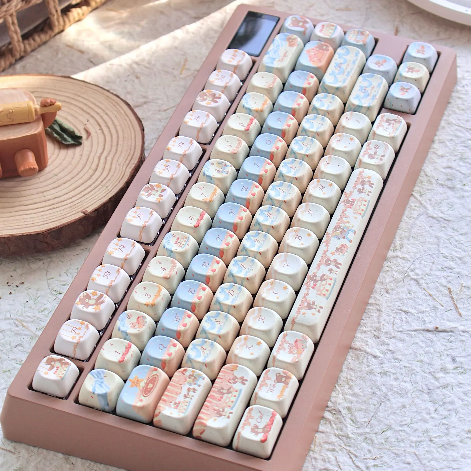 Teclas de oso crema cereza Moa grabado lateral para Aula 75 teclas Pbt lindas teclas de 120 teclas - imagen 2