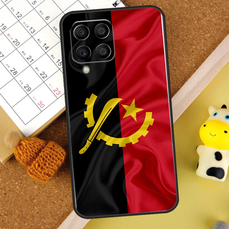 Funda con bandera de Angola para Samsung Galaxy M31 M21 M11 M14 M54 M13 M23 M16 M20 M34 M52 M32 M12 M36 M56 M15 M55 - imagen 5