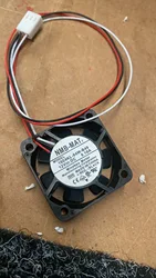 Ventilador Refrigeración CPU 4cm Silencioso 12V Doble – Rodamiento Bolas 1604KL-04W-B49