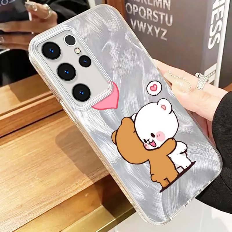 Funda bonita de dibujos animados de pareja de oso para Samsung Galaxy A56 A73 A72 A71 A55 A54 A53 A52 A35 A34 A33 A31 funda de teléfono con textura de plumas - imagen 3
