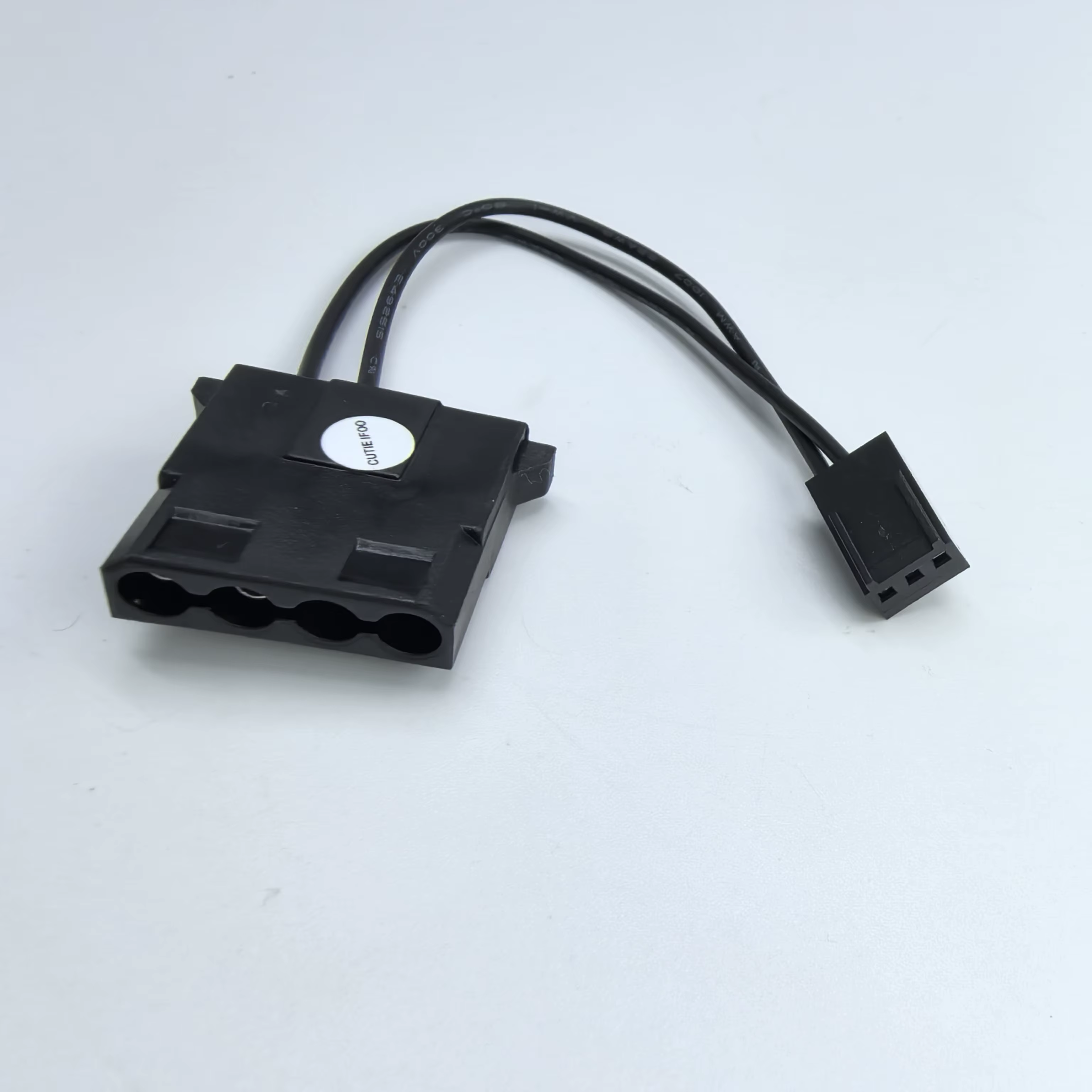 Adaptador Ventilador PC 4 Pines Hembra a 3 Pines Macho 22AWG - imagen 5