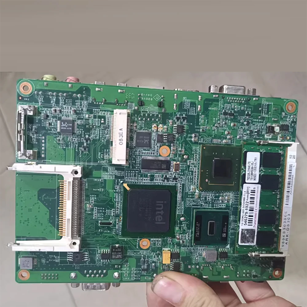 ARK-DS303 Placa base de computadora industrial integrada - imagen 4