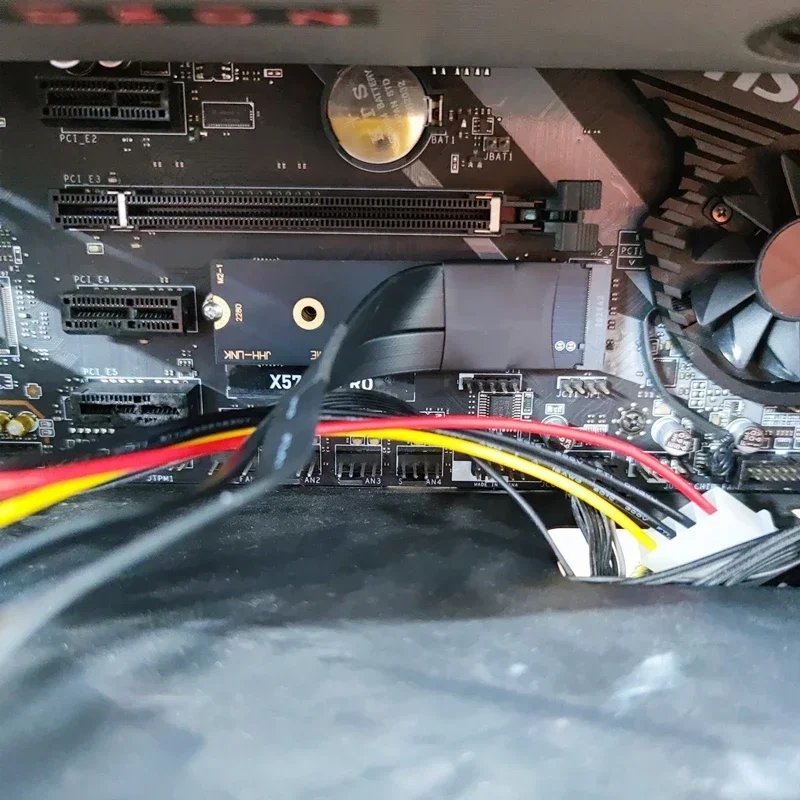 Adaptador M.2 NVME a PCI-E X16, Cable de extensión de vídeo de gráficos externos PCIe 3,0 16X a M Key Riser Cable 2242/2260/2280 NVMe SSD - imagen 5