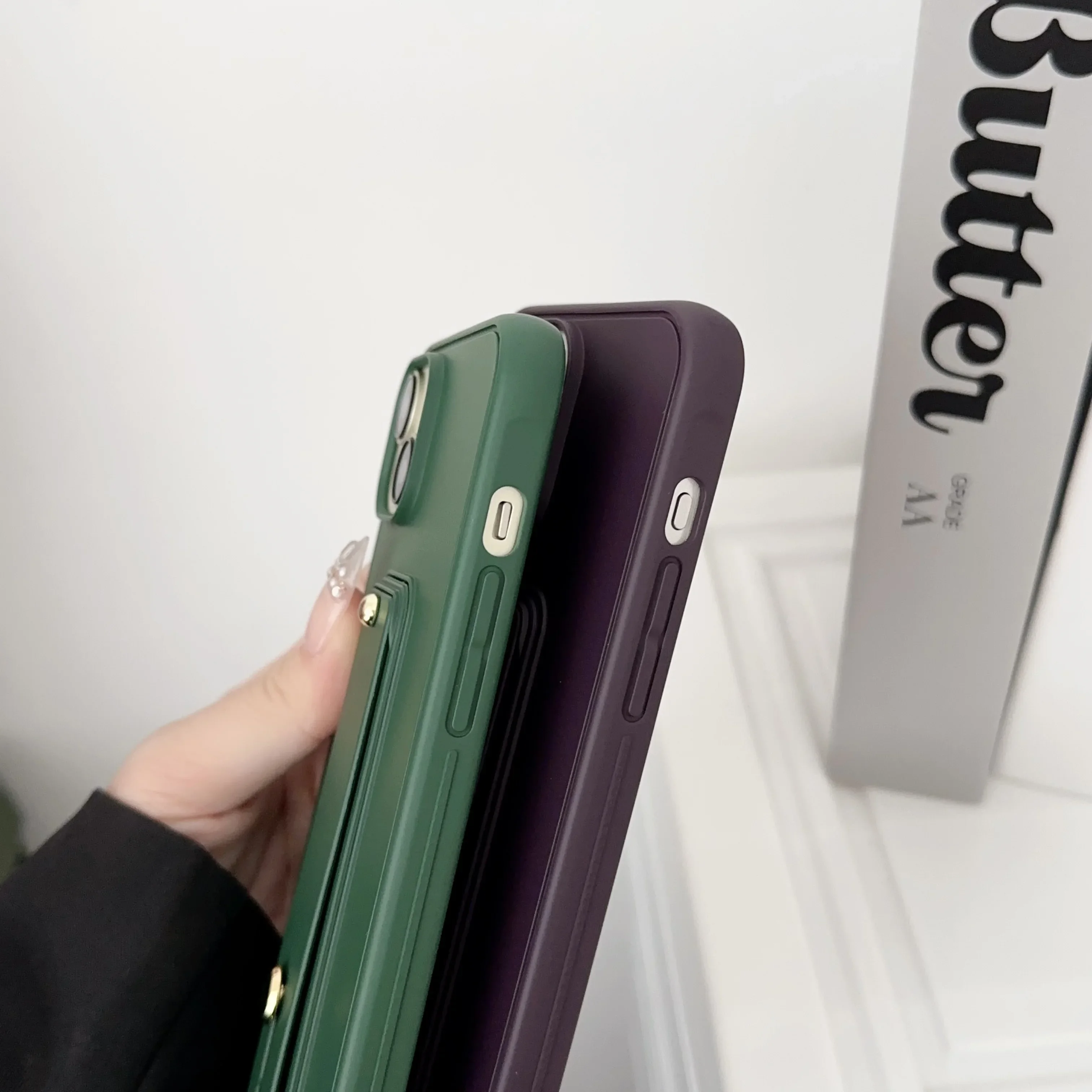 Funda de cuero con pulsera invisible de lujo para iPhone 16 Pro Max 15 Plus 14 13 12 11 XS XR X SE2022 cubierta con sensación de piel con soporte - imagen 4