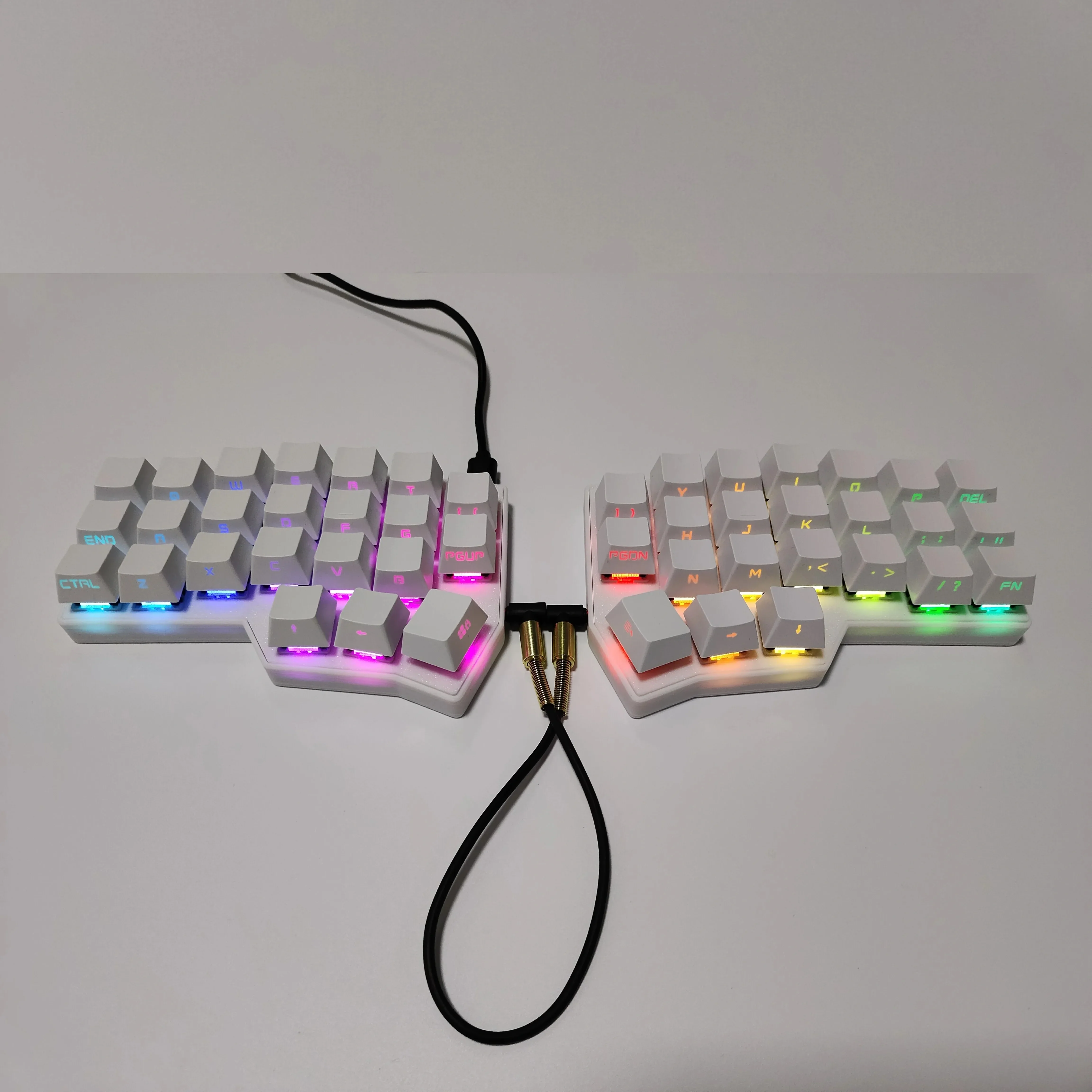 Teclado dividido Corne Crkbd V4.1 personalizado con cable Rgb soporte de intercambio en caliente Qmk/Via Corne V4.1 Kit de teclado dividido para accesorios de Pc regalo - imagen 2