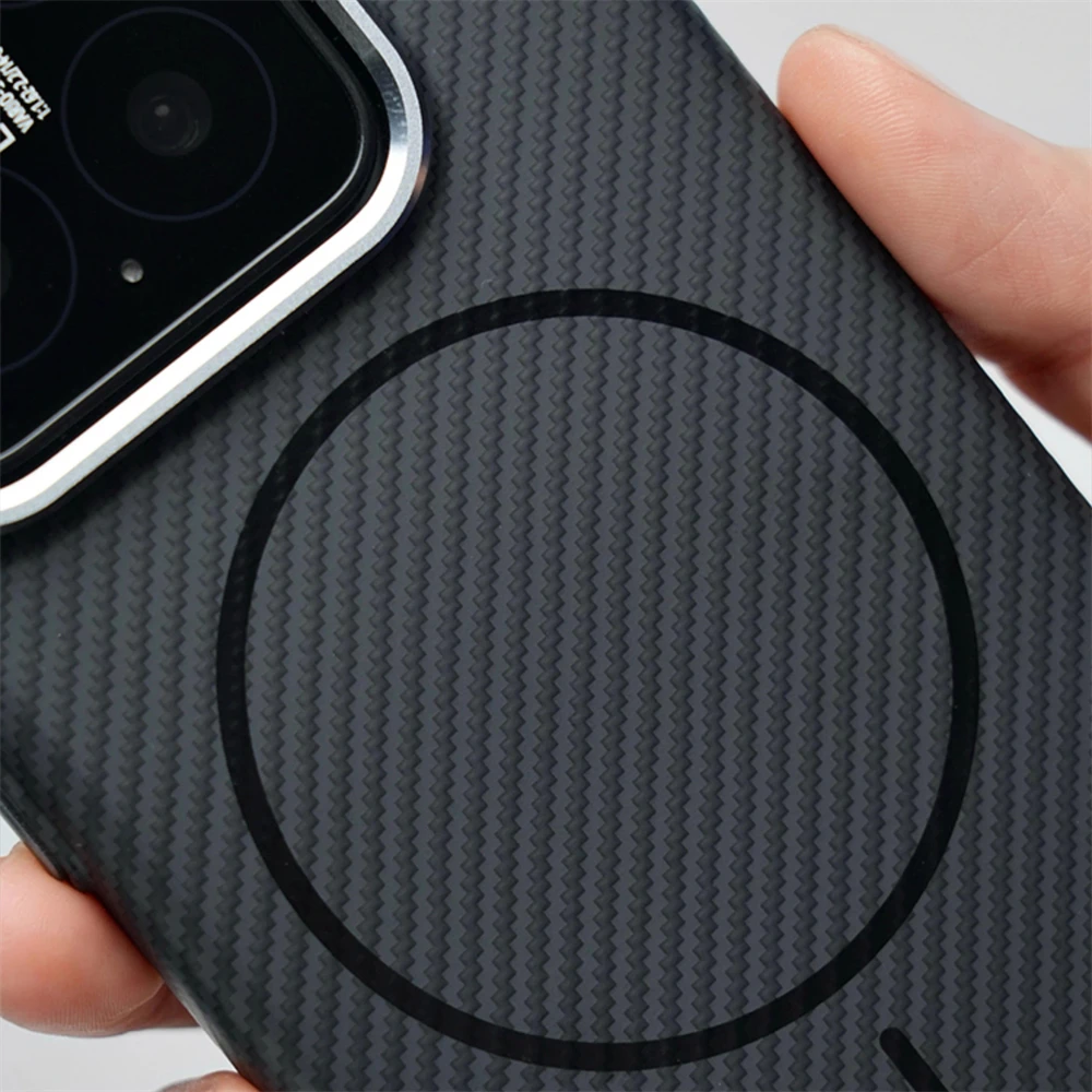 Funda mate magnética ultrafina con diseño de fibra de carbono para Xiaomi Mi 15 Pro Mi 14, lente de aleación de carga inalámbrica, cubierta dura delgada para PC - imagen 5